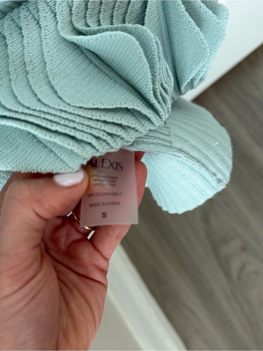 Alexis Ashe Skirt in Chic mint size small - Picture 6 of 7